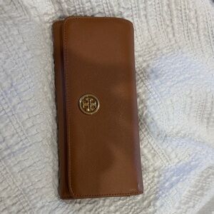 Tory Burch Brown Leather Logo Continental Wallet